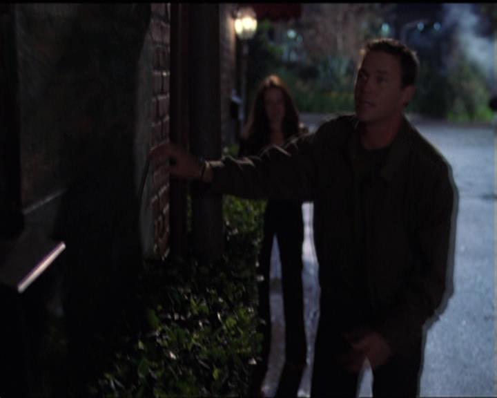 Charmed-Online-dot-net_5x08AWitchInTime2001.jpg
