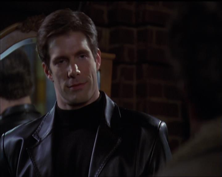Charmed-Online-dot-net_5x08AWitchInTime2034.jpg
