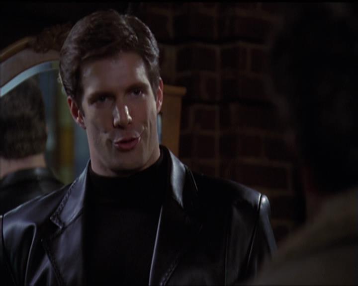 Charmed-Online-dot-net_5x08AWitchInTime2035.jpg