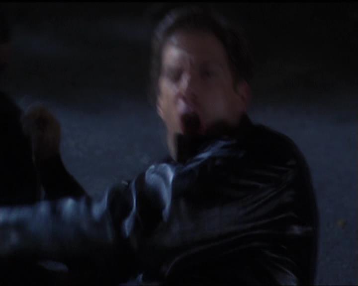 Charmed-Online-dot-net_5x08AWitchInTime2084.jpg