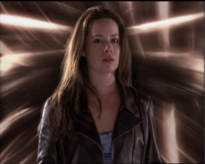 Charmed-Online-dot-net_5x08AWitchInTime2087.jpg