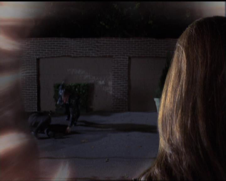 Charmed-Online-dot-net_5x08AWitchInTime2089.jpg