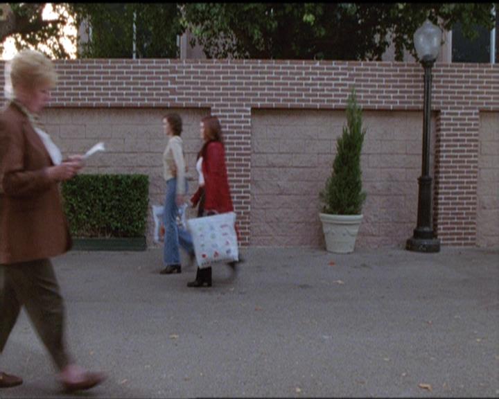 Charmed-Online-dot-net_5x08AWitchInTime2109.jpg