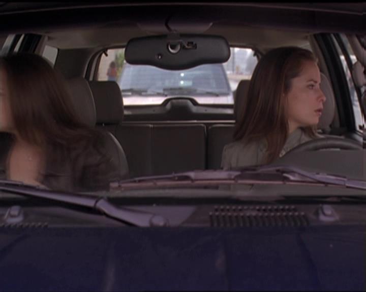 Charmed-Online-dot-net_5x08AWitchInTime2134.jpg