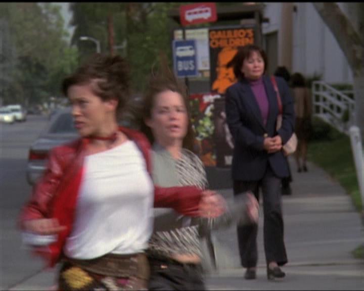 Charmed-Online-dot-net_5x08AWitchInTime2208.jpg