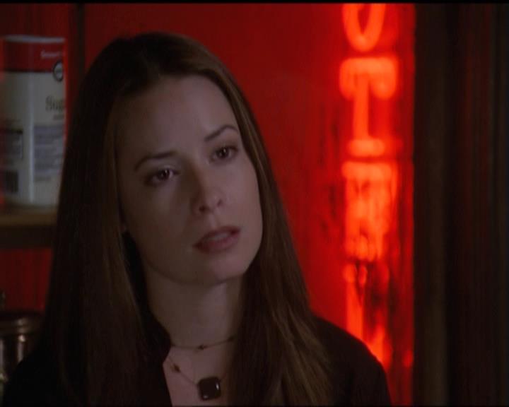 Charmed-Online-dot-509SamIAm1370.jpg