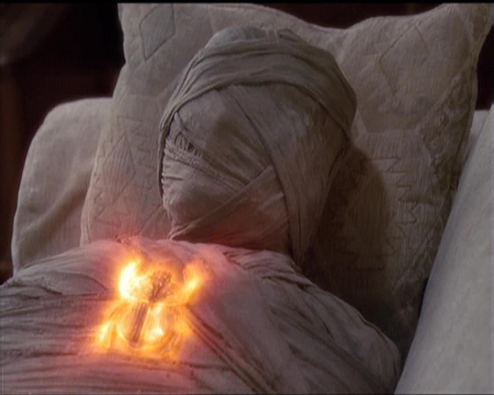 Charmed-Online-dot-510YTuMummyTambien0102.jpg