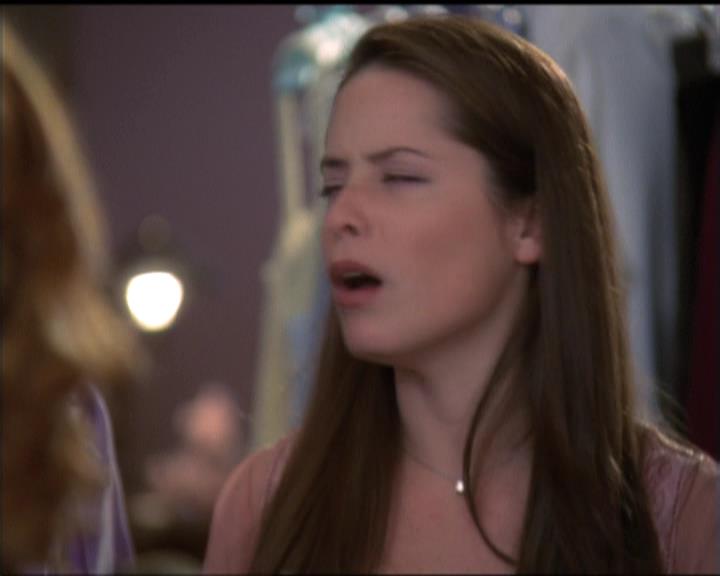 Charmed-Online-dot-510YTuMummyTambien0338.jpg Charmed-Online-dot-510YTuMummyTambien0338.jpg