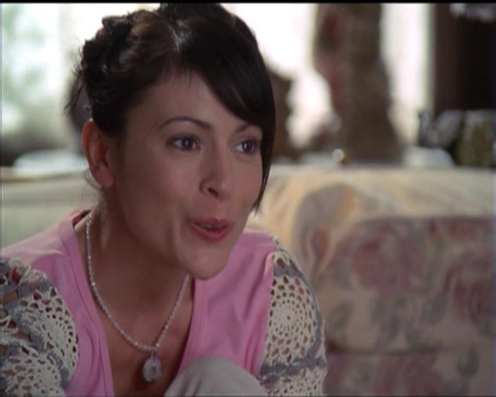 Charmed-Online-dot-510YTuMummyTambien0378.jpg