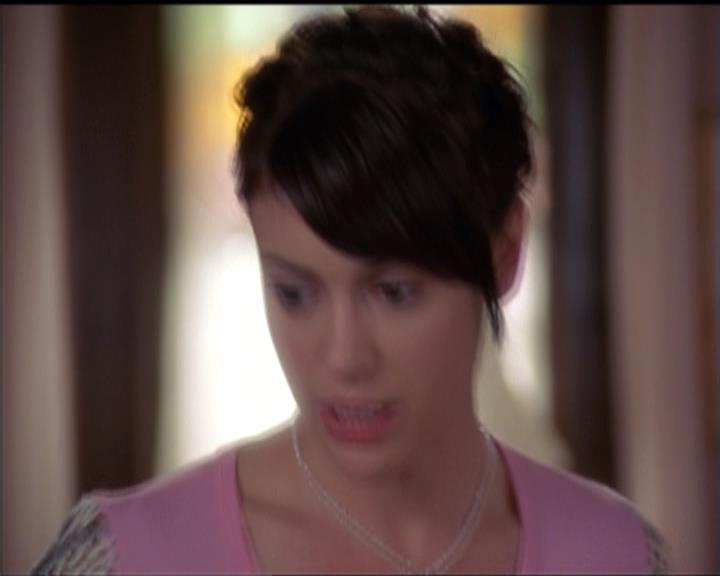 Charmed-Online-dot-510YTuMummyTambien0470.jpg