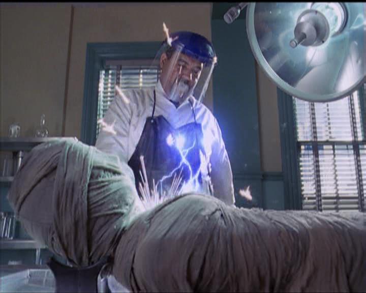 Charmed-Online-dot-510YTuMummyTambien0501.jpg