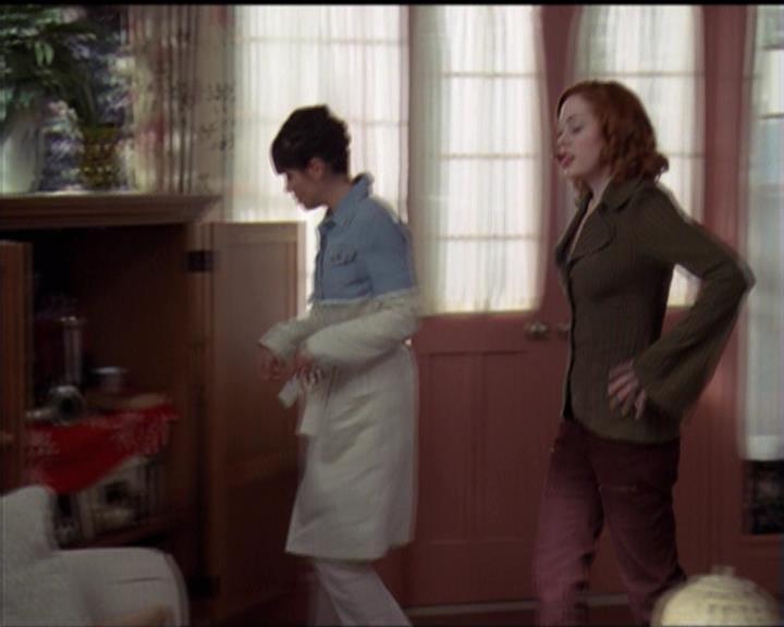 Charmed-Online-dot-510YTuMummyTambien0571.jpg