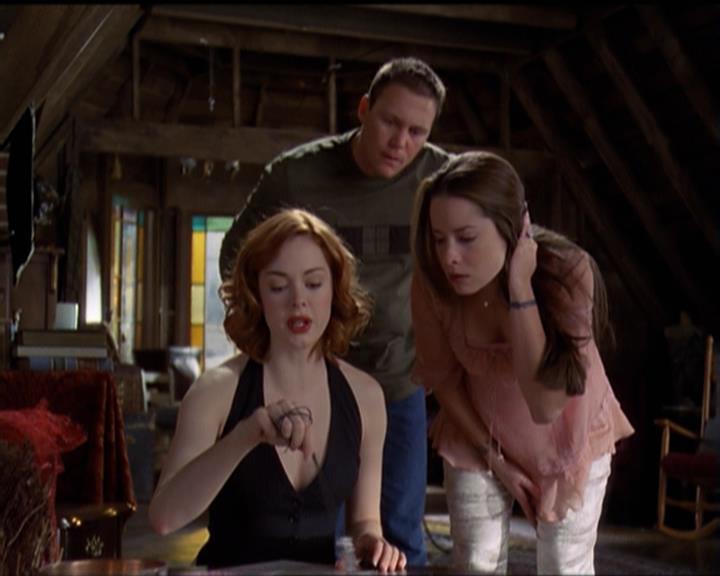 Charmed-Online-dot-510YTuMummyTambien0745.jpg Charmed-Online-dot-510YTuMummyTambien0745.jpg