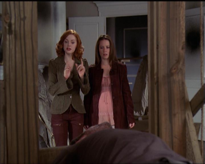 Charmed-Online-dot-510YTuMummyTambien0994.jpg Charmed-Online-dot-510YTuMummyTambien0994.jpg