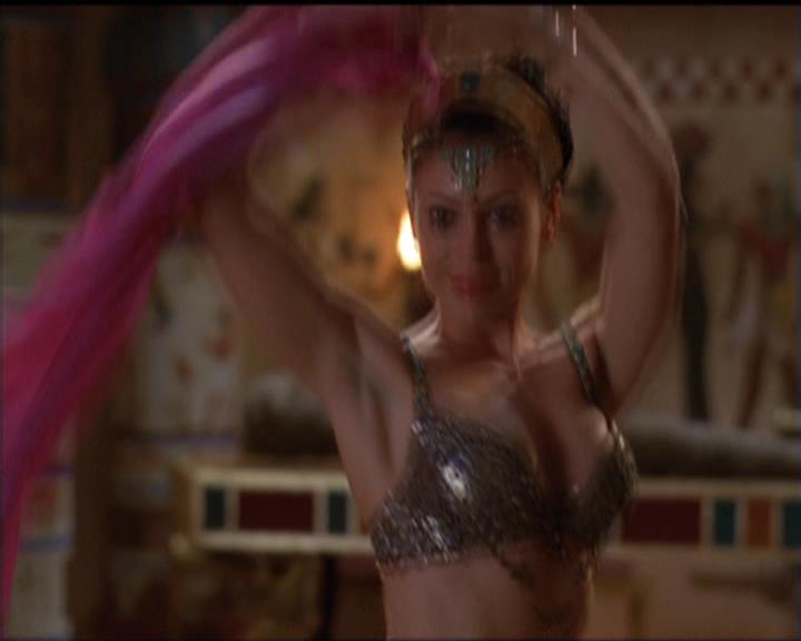 Charmed-Online-dot-510YTuMummyTambien1102.jpg