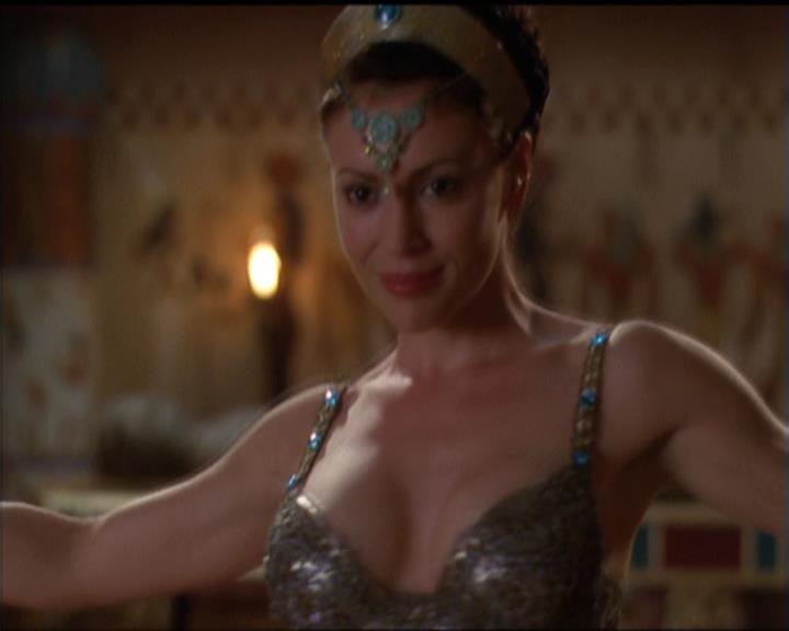 Charmed-Online-dot-510YTuMummyTambien1129.jpg