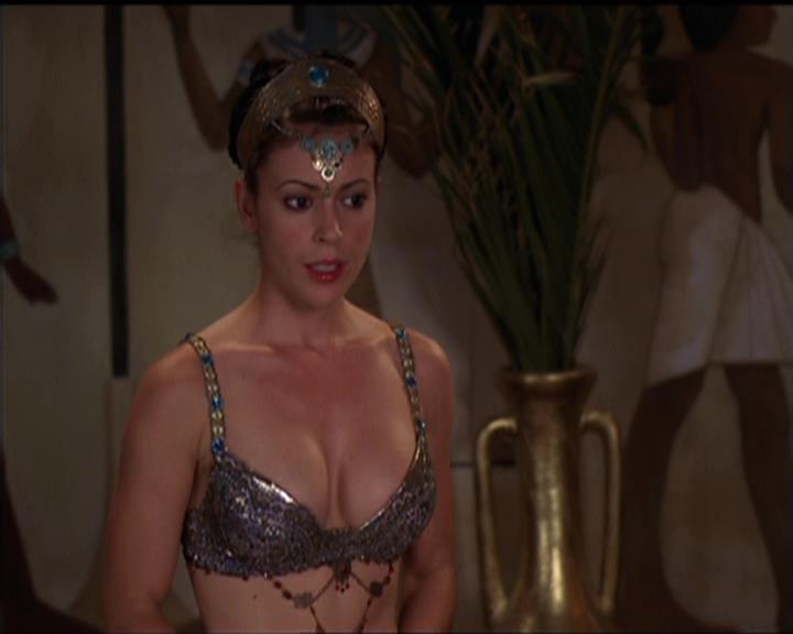 Charmed-Online-dot-510YTuMummyTambien1156.jpg