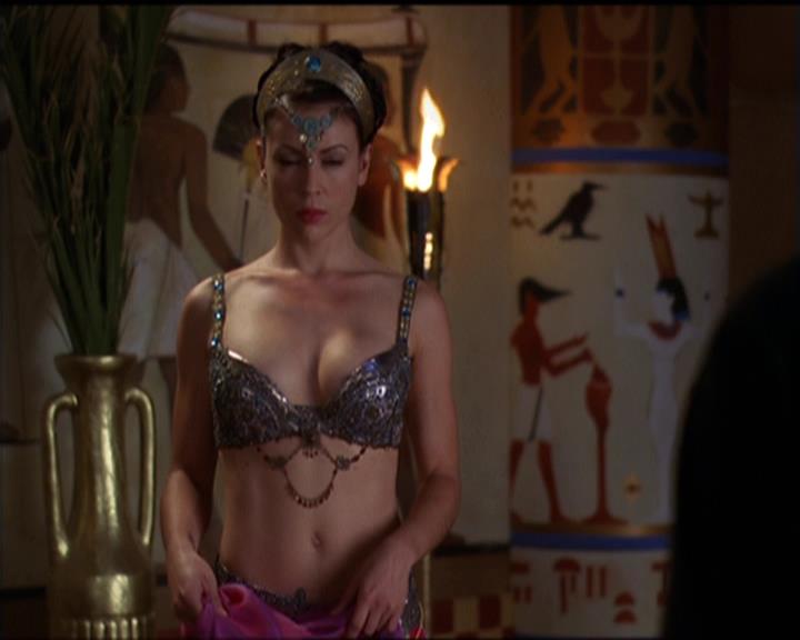 Charmed-Online-dot-510YTuMummyTambien1184.jpg