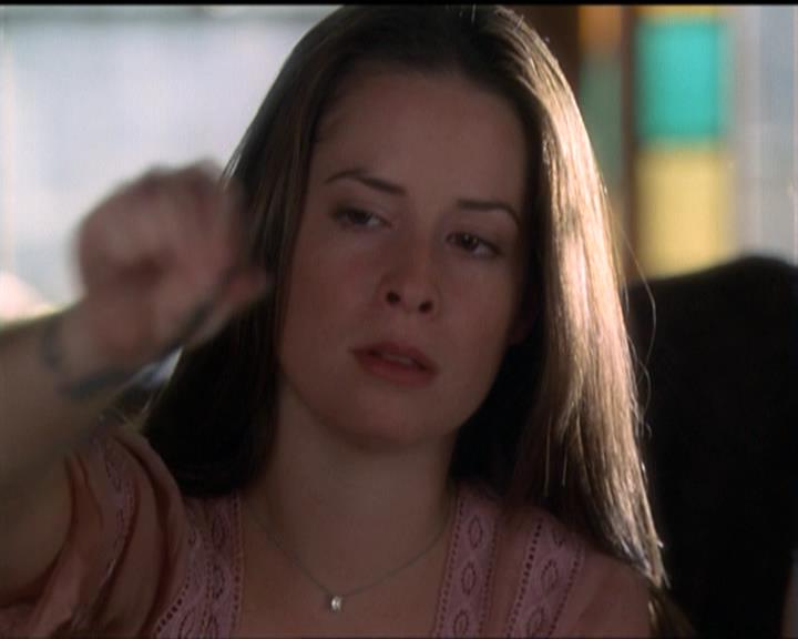 Charmed-Online-dot-510YTuMummyTambien1373.jpg