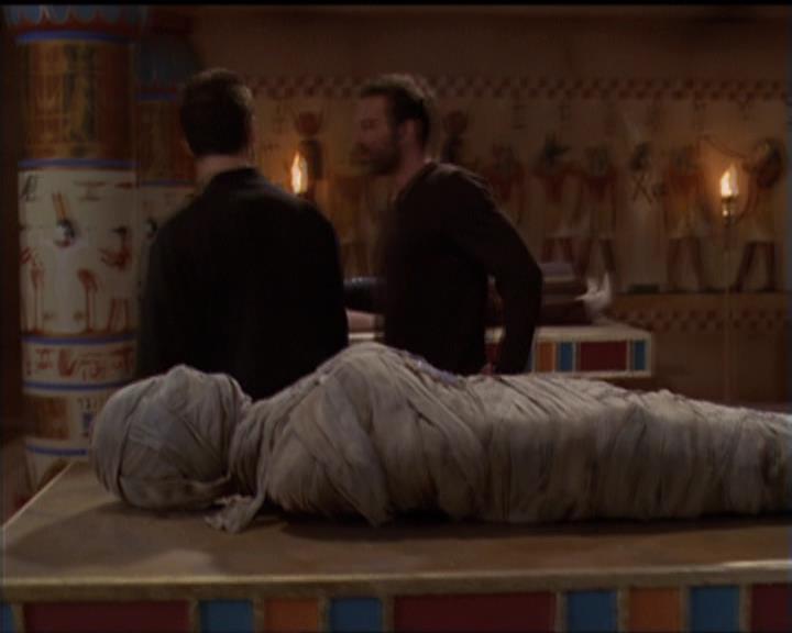 Charmed-Online-dot-510YTuMummyTambien1490.jpg