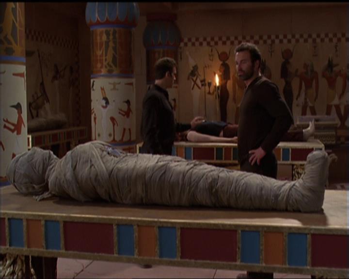 Charmed-Online-dot-510YTuMummyTambien1494.jpg