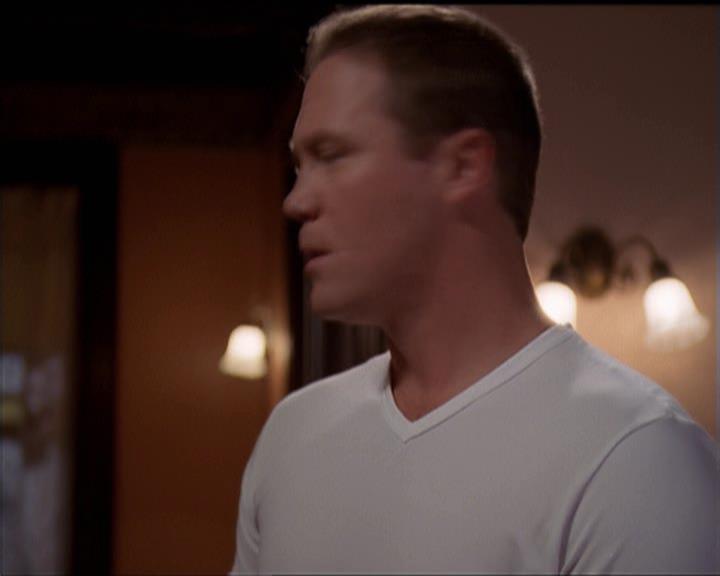 Charmed-Online-dot-510YTuMummyTambien1663.jpg Charmed-Online-dot-510YTuMummyTambien1663.jpg