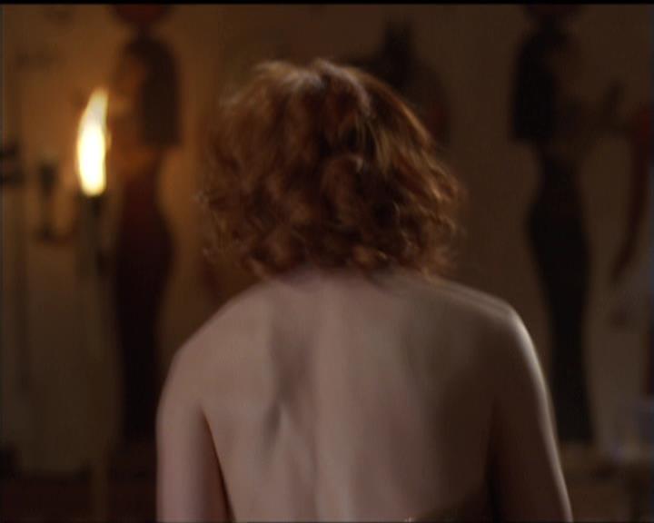 Charmed-Online-dot-510YTuMummyTambien1731.jpg Charmed-Online-dot-510YTuMummyTambien1731.jpg