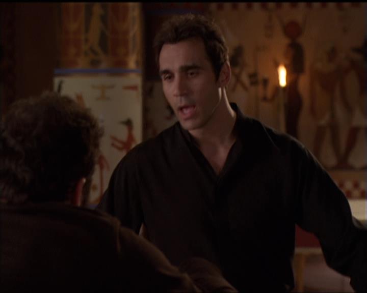 Charmed-Online-dot-510YTuMummyTambien1737.jpg Charmed-Online-dot-510YTuMummyTambien1737.jpg