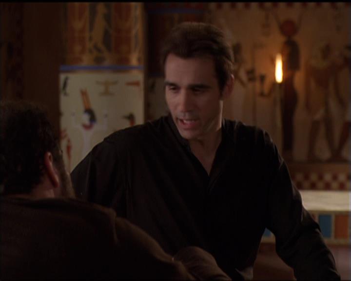 Charmed-Online-dot-510YTuMummyTambien1758.jpg Charmed-Online-dot-510YTuMummyTambien1758.jpg