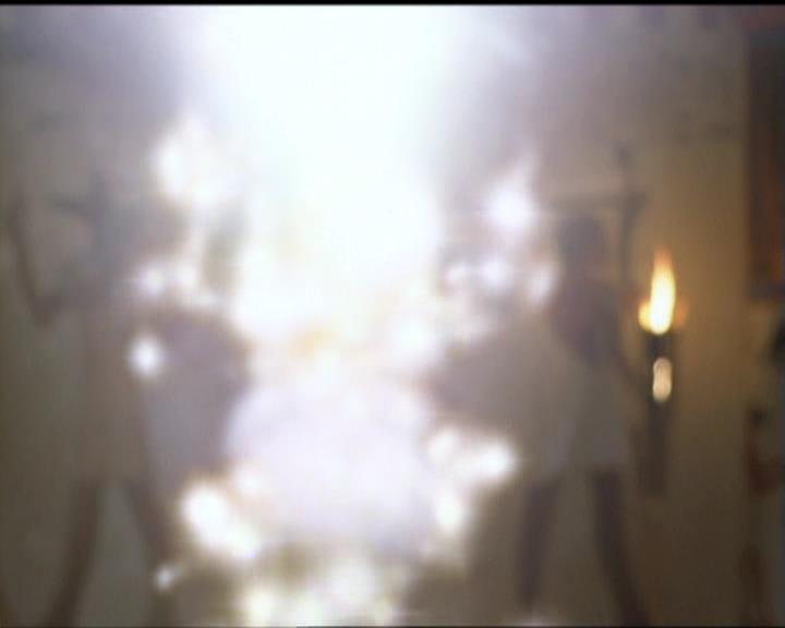 Charmed-Online-dot-510YTuMummyTambien1781.jpg Charmed-Online-dot-510YTuMummyTambien1781.jpg