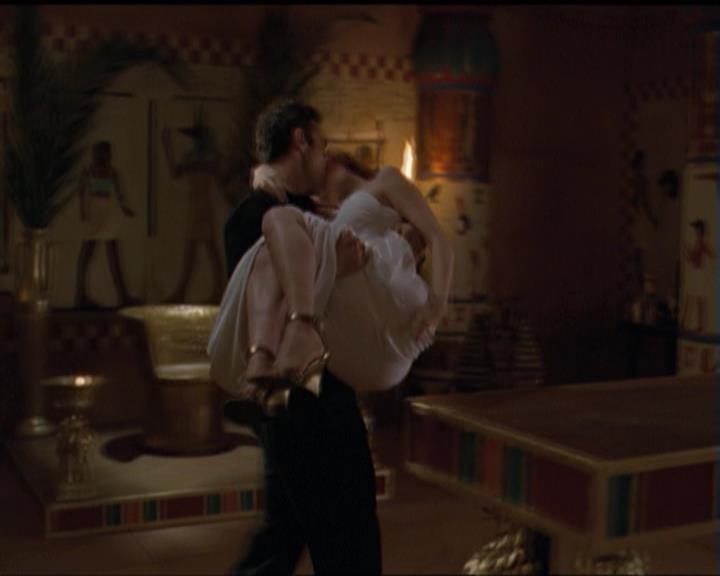 Charmed-Online-dot-510YTuMummyTambien1868.jpg