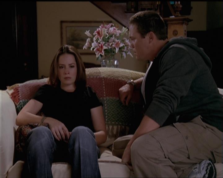 Charmed-Online-dot-510YTuMummyTambien2076.jpg Charmed-Online-dot-510YTuMummyTambien2076.jpg