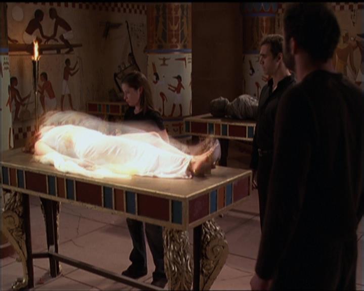 Charmed-Online-dot-510YTuMummyTambien2217.jpg