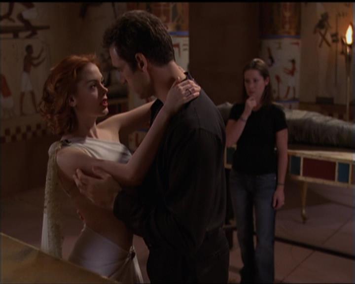 Charmed-Online-dot-510YTuMummyTambien2229.jpg