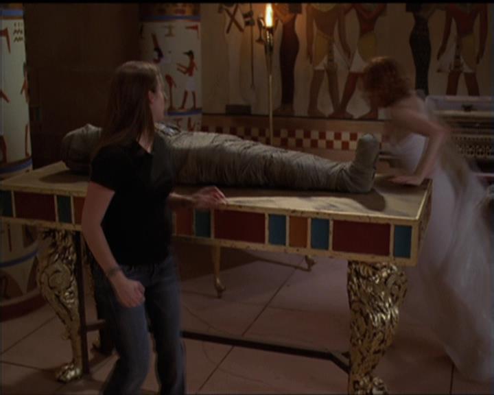 Charmed-Online-dot-510YTuMummyTambien2242.jpg