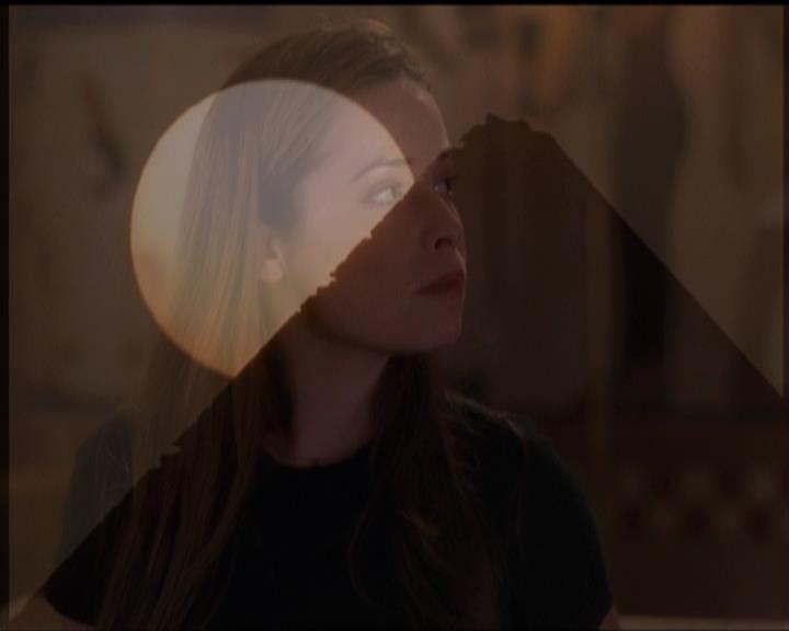 Charmed-Online-dot-510YTuMummyTambien2307.jpg