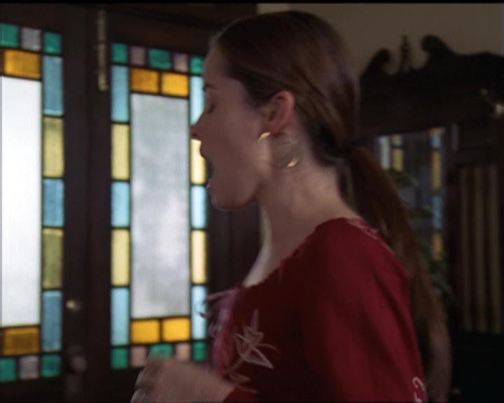 Charmed-Online-dot-510YTuMummyTambien2321.jpg