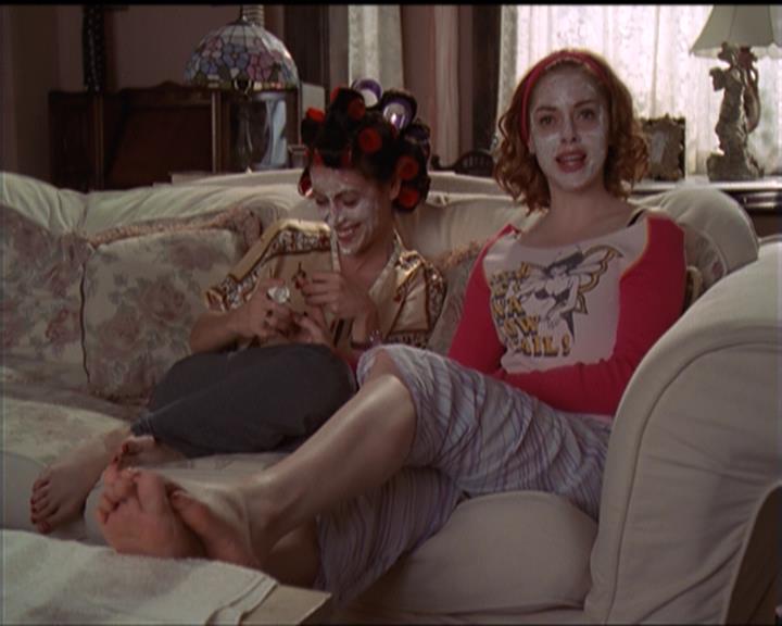 Charmed-Online-dot-510YTuMummyTambien2331.jpg Charmed-Online-dot-510YTuMummyTambien2331.jpg