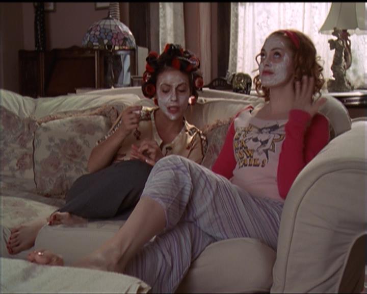Charmed-Online-dot-510YTuMummyTambien2343.jpg