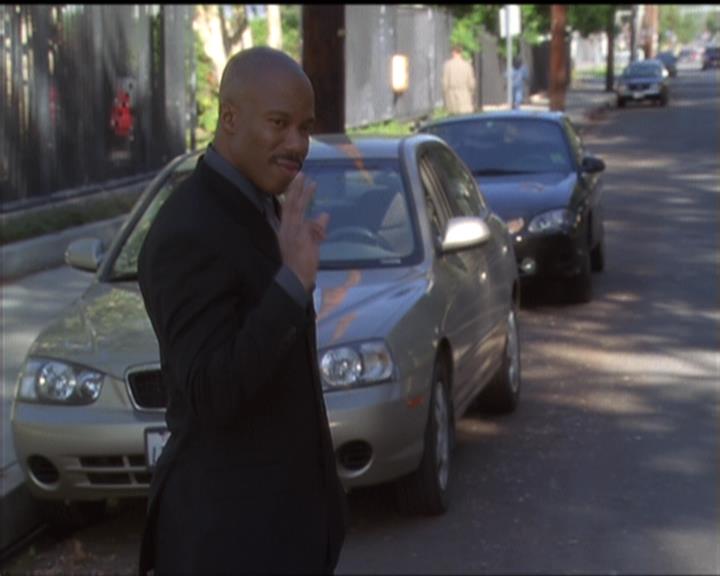 Charmed-Online-dot-511TheImportanceOfBeingPhoebe0041.jpg