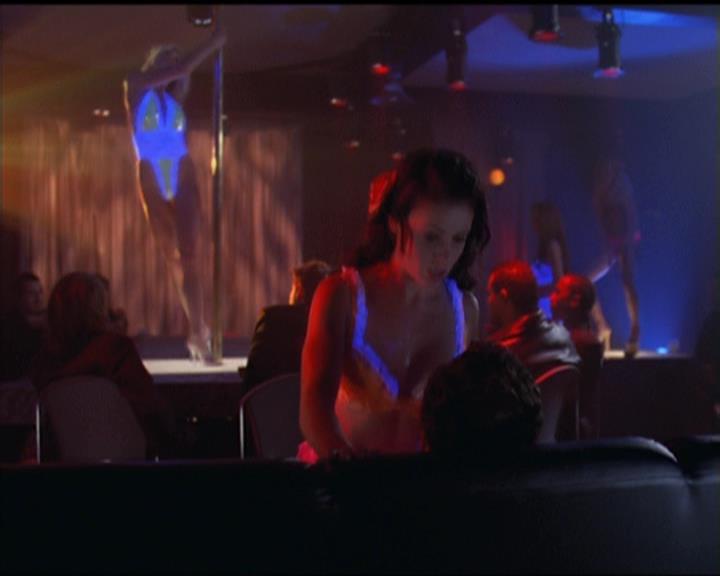 Charmed-Online-dot-511TheImportanceOfBeingPhoebe0136.jpg