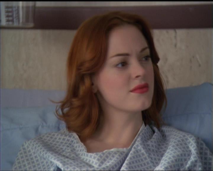 Charmed-Online-dot-511TheImportanceOfBeingPhoebe0247.jpg