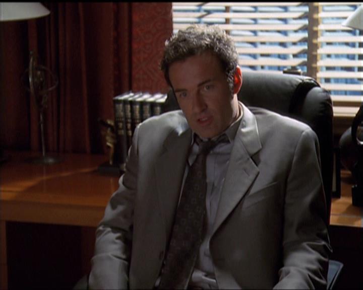 Charmed-Online-dot-511TheImportanceOfBeingPhoebe0401.jpg