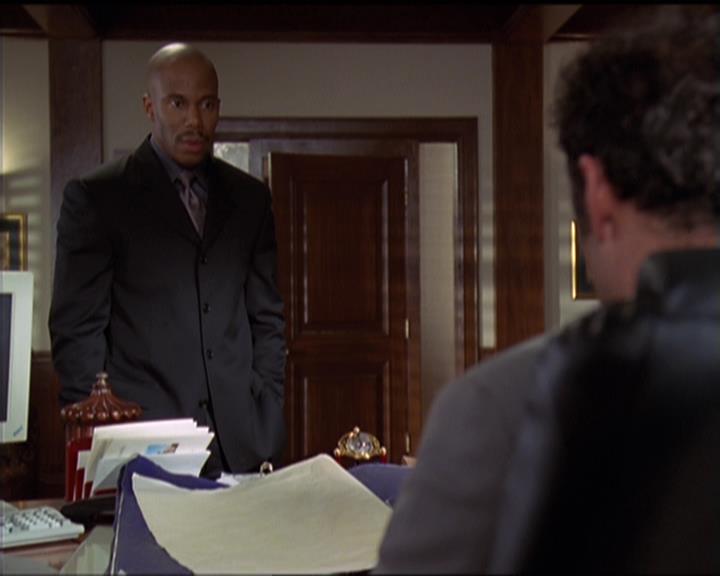 Charmed-Online-dot-511TheImportanceOfBeingPhoebe0402.jpg