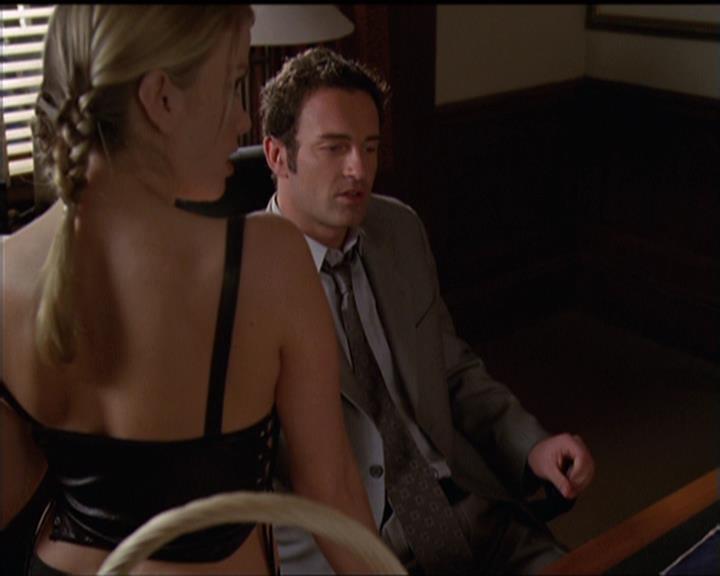 Charmed-Online-dot-511TheImportanceOfBeingPhoebe0454.jpg
