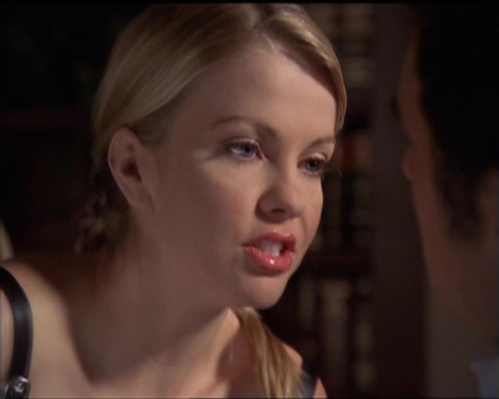 Charmed-Online-dot-511TheImportanceOfBeingPhoebe0461.jpg