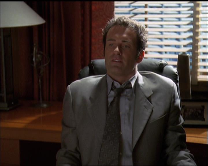 Charmed-Online-dot-511TheImportanceOfBeingPhoebe0503.jpg