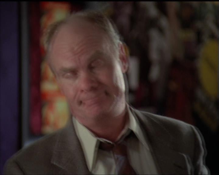 Charmed-Online-dot-511TheImportanceOfBeingPhoebe0548.jpg Charmed-Online-dot-511TheImportanceOfBeingPhoebe0548.jpg