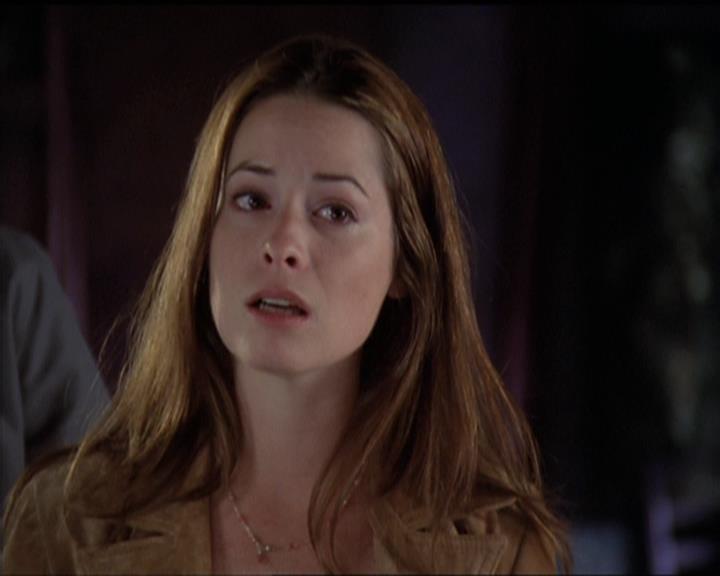 Charmed-Online-dot-511TheImportanceOfBeingPhoebe0551.jpg