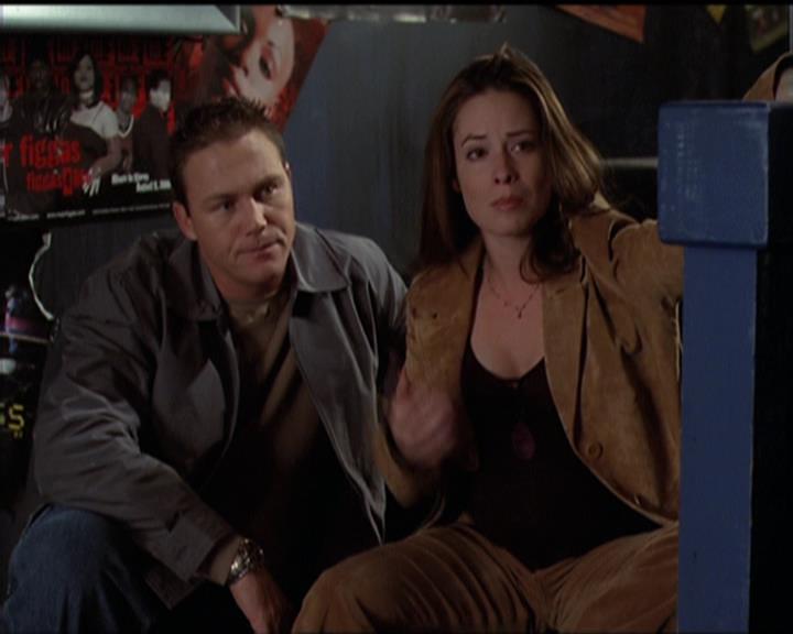 Charmed-Online-dot-511TheImportanceOfBeingPhoebe0584.jpg
